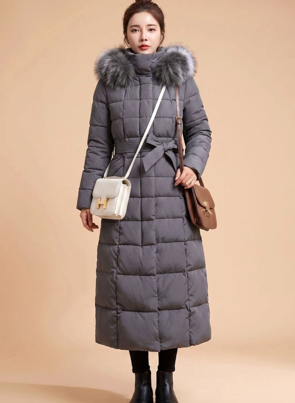Ellen | Exklusiver langer Puffer-Mantel für Damen mit Kapuze und luxuriösen Pelzdetails