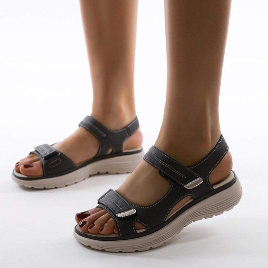 Maja | Dame sandaler med justerbare stropper og komfort
